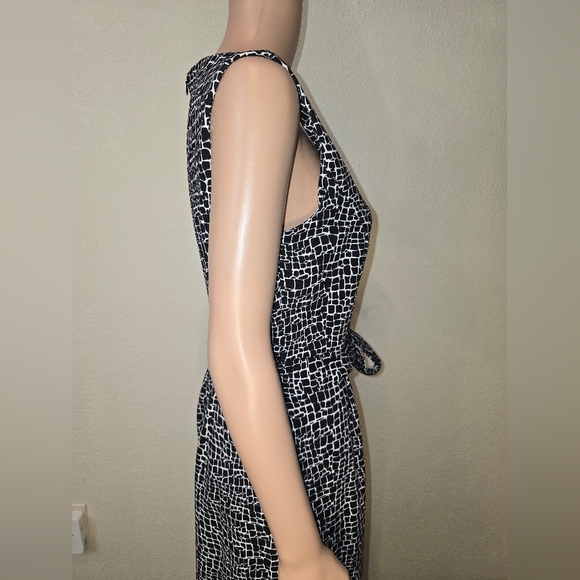 Calvin Klein 8 Womens Jumpsuit Black White Abstract animal  Print Wide Leg - Picture 3 of 12